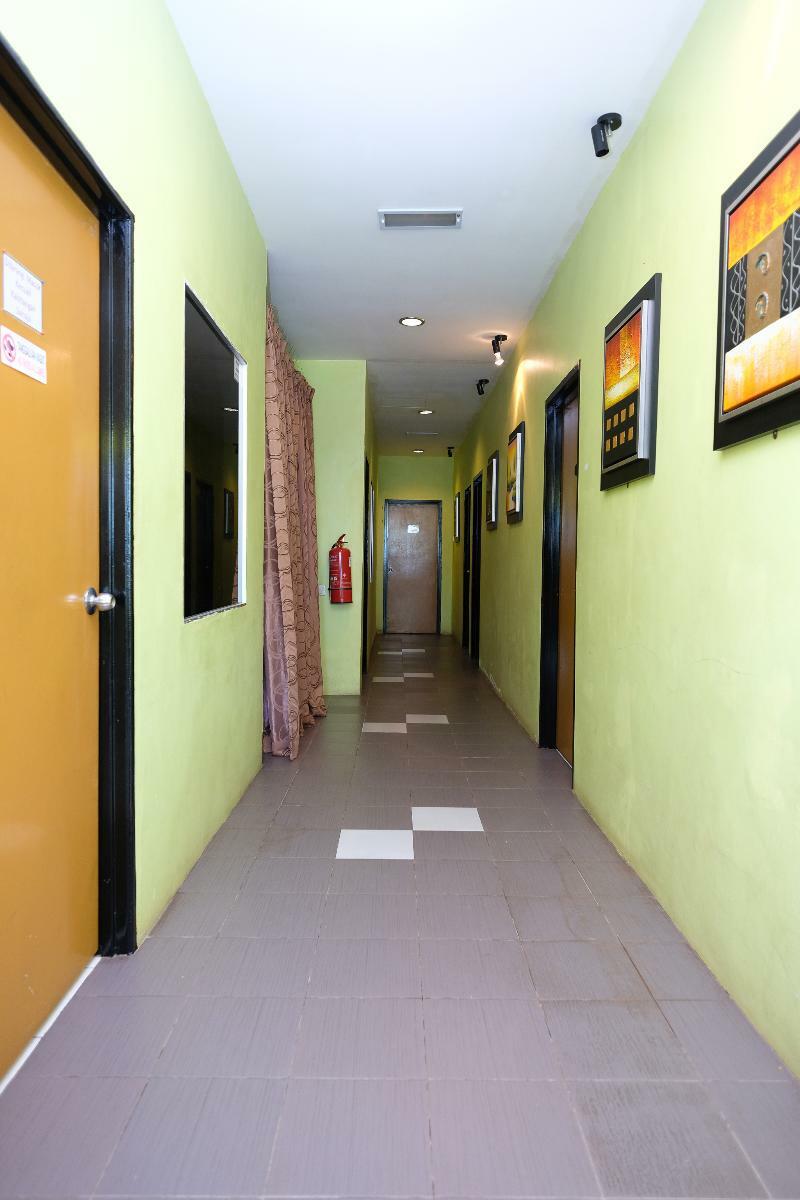 OYO 603 Sri Padang Inn Kuantan Bagian luar foto