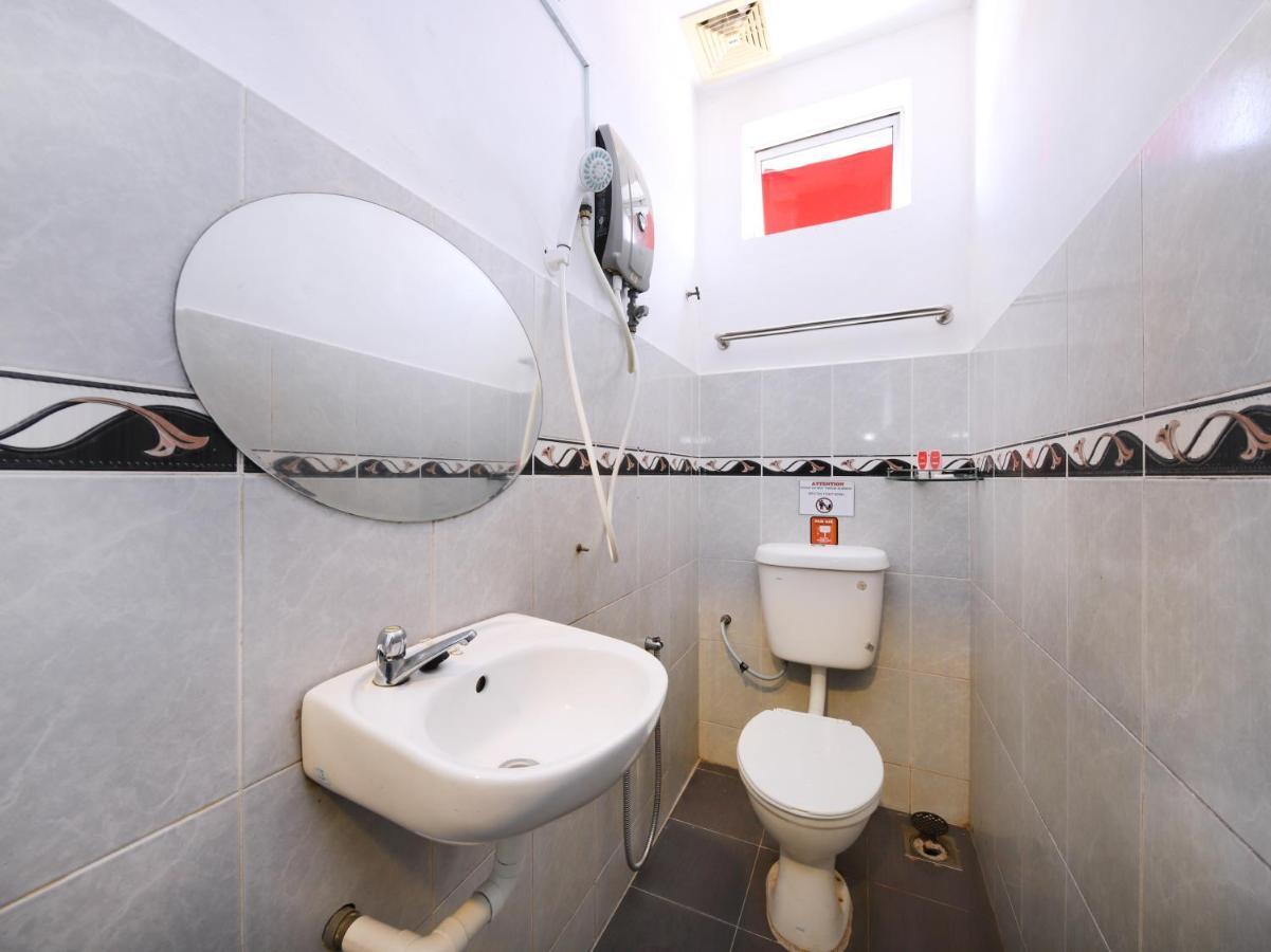 OYO 603 Sri Padang Inn Kuantan Bagian luar foto